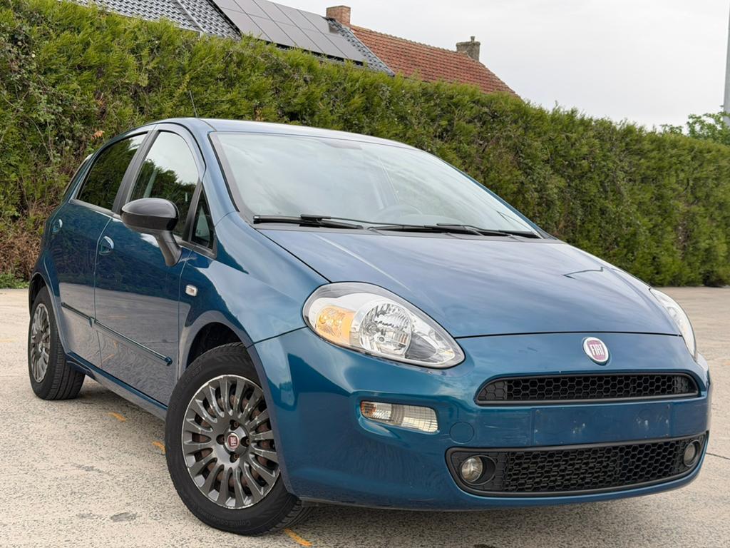 Fiat Punto Evo | Disponible Immédiatement | Carnet complet |, Autos, Fiat, Euro 5, Achat, Entreprise, 5 portes
