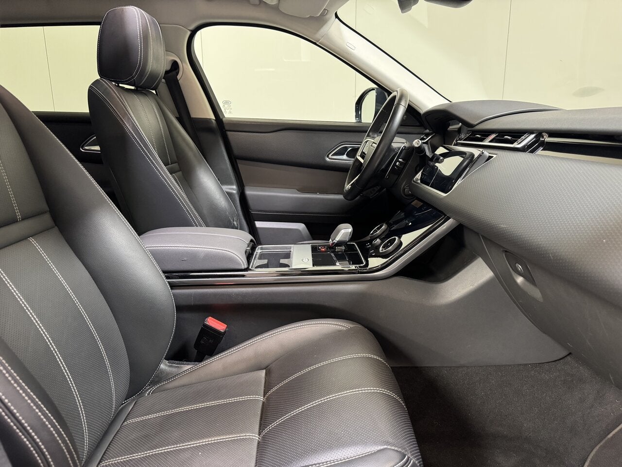 Land Rover Range Rover Velar 2.0d Autom. S - Pano - Topstaa, 0 kg, Capteur de lumière, Achat, 139 g/km