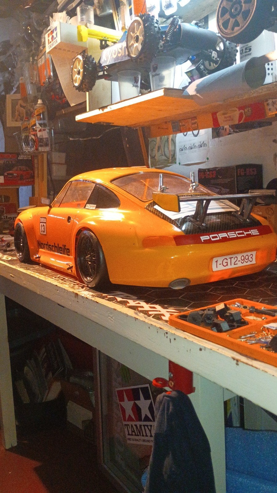 zeer zeldzame  en nieuwe FG MARDER WIELBASIS porsche gt2 993, Hobby en Vrije tijd, Ophalen of Verzenden