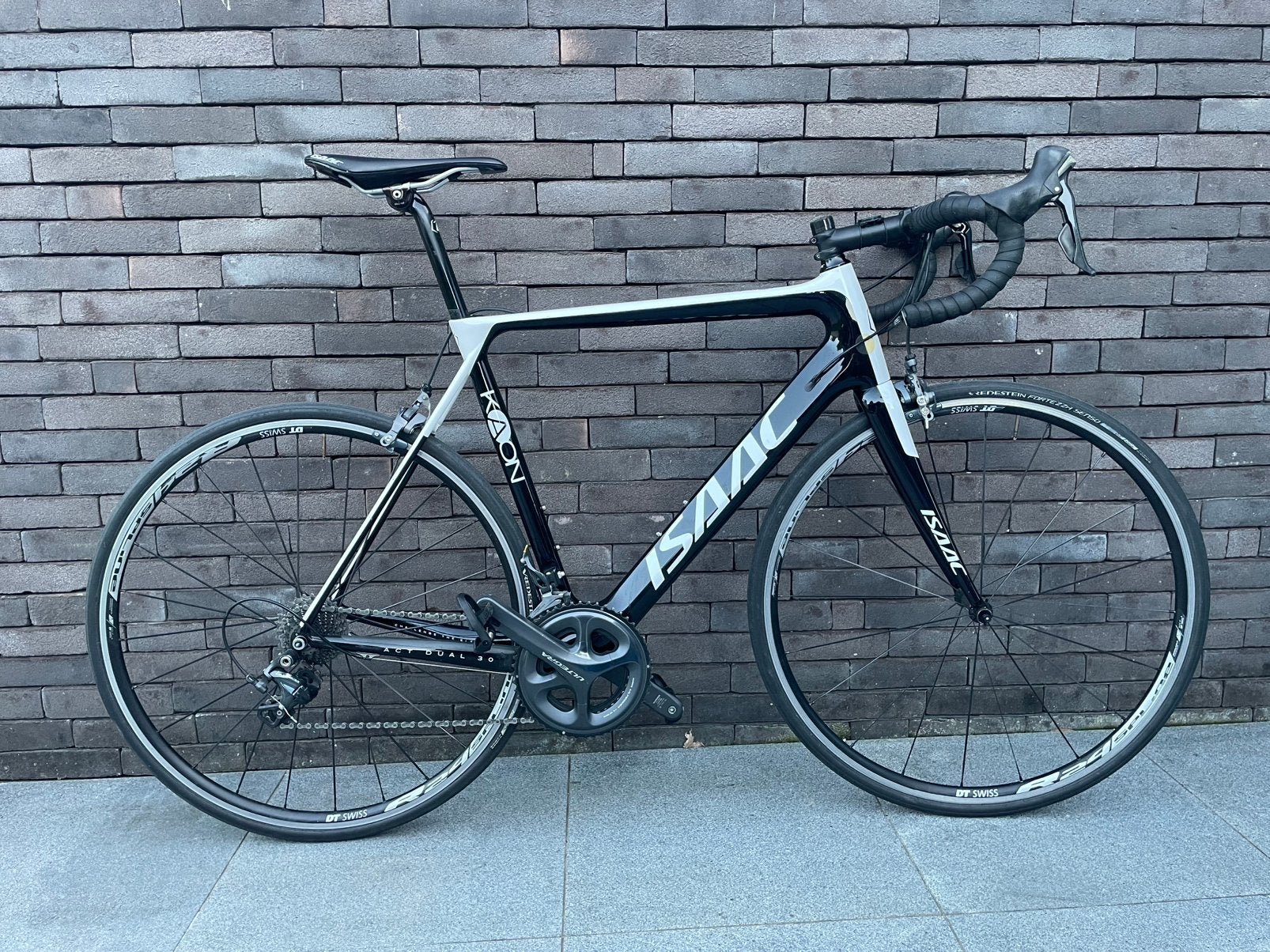 ISAAC KAON - Full Carbon - Shimano Ultegra, Fietsen en Brommers, Overige merken, Carbon, Ophalen of Verzenden, Zo goed als nieuw