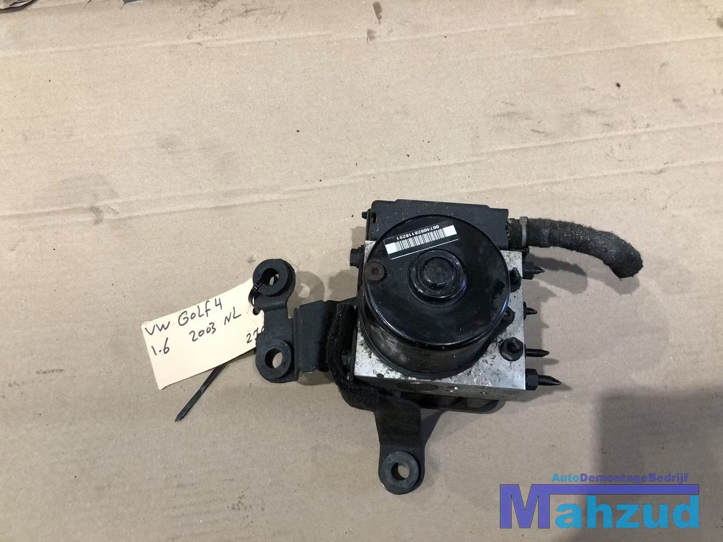 VW GOLF 4 ABS POMP module 1C0907379L, Volkswagen, Volkswagen AG, Vw@volkswagen.de, Utilisé