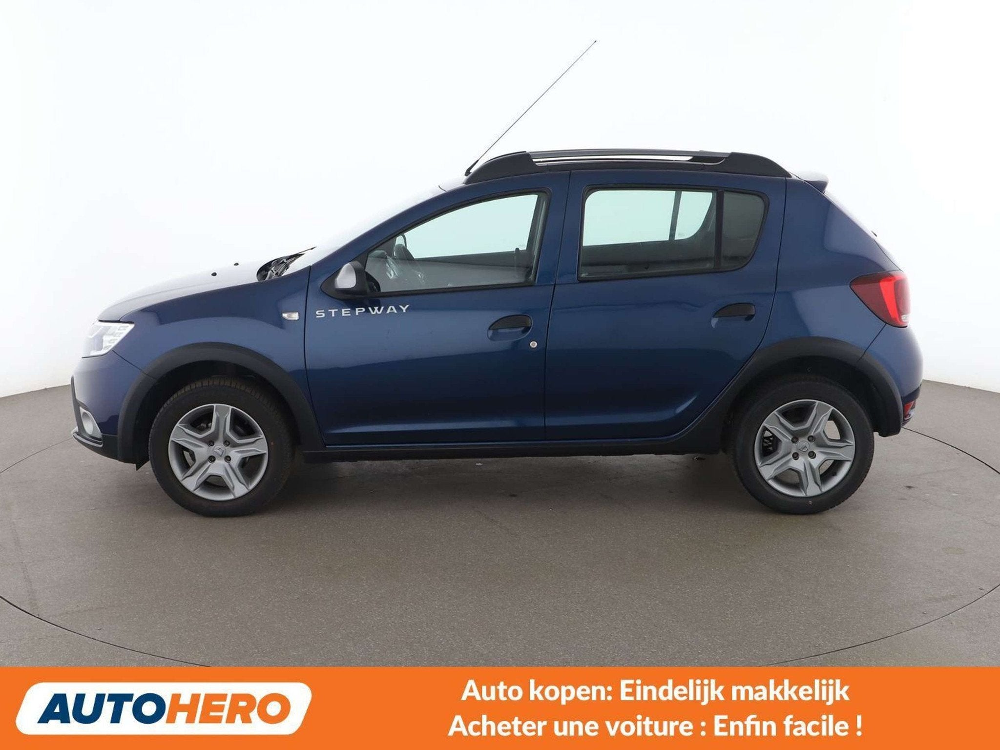 Dacia Sandero 0.9 TCe Stepway Prestige, Autos, Achat, Euro 6, Volant multifonction, Noir