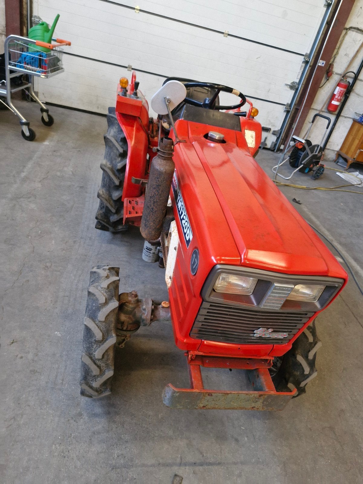 Tracteur 4x4 yanmar 20 cheveaux 3 cylindres, Articles professionnels, Enlèvement ou Envoi