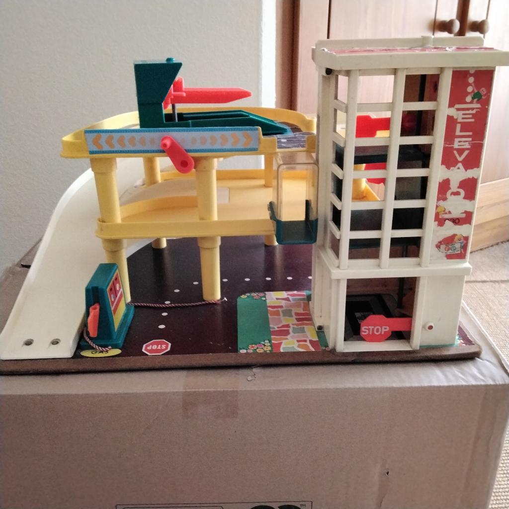 Vintage fisher price garage, Ophalen, Gebruikt