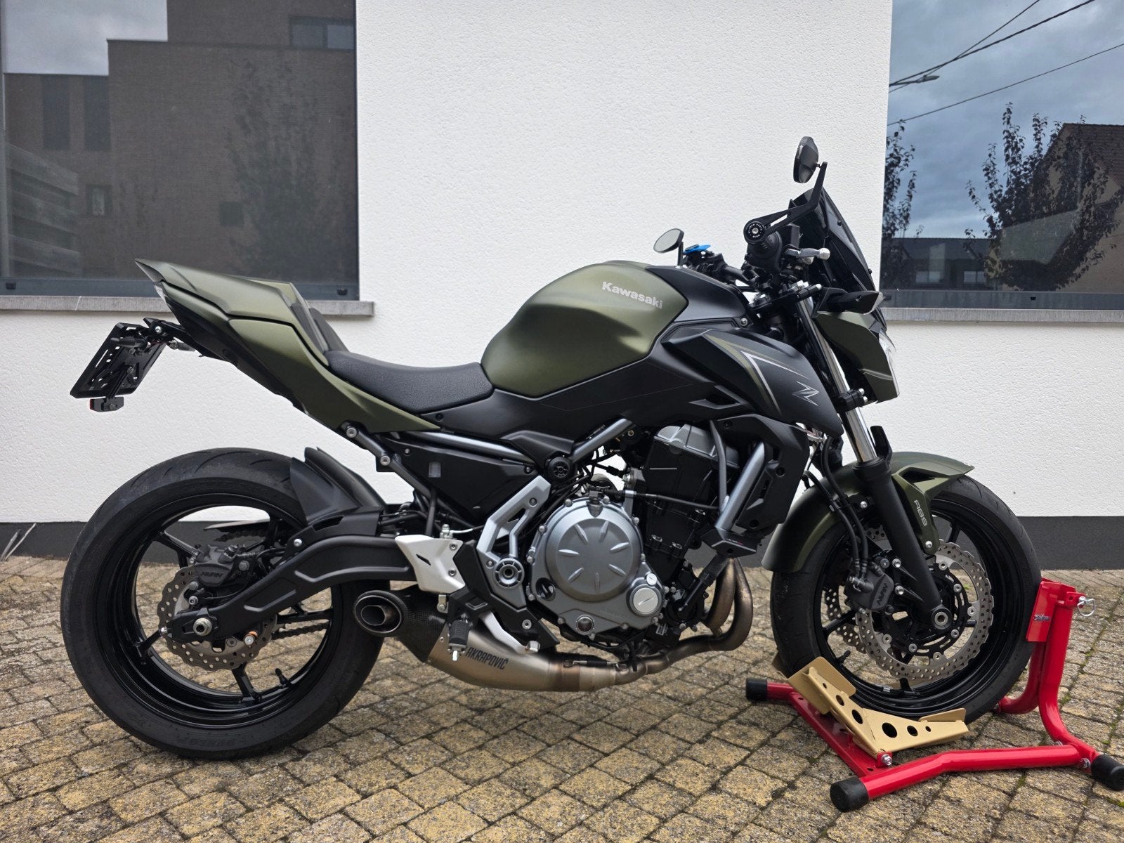 Kawasaki Z650 - 35Kw/A2 - Akrapovic - Topconditie*, Motos, Entreprise, Échappement sport, 2 cylindres, 650 cm³