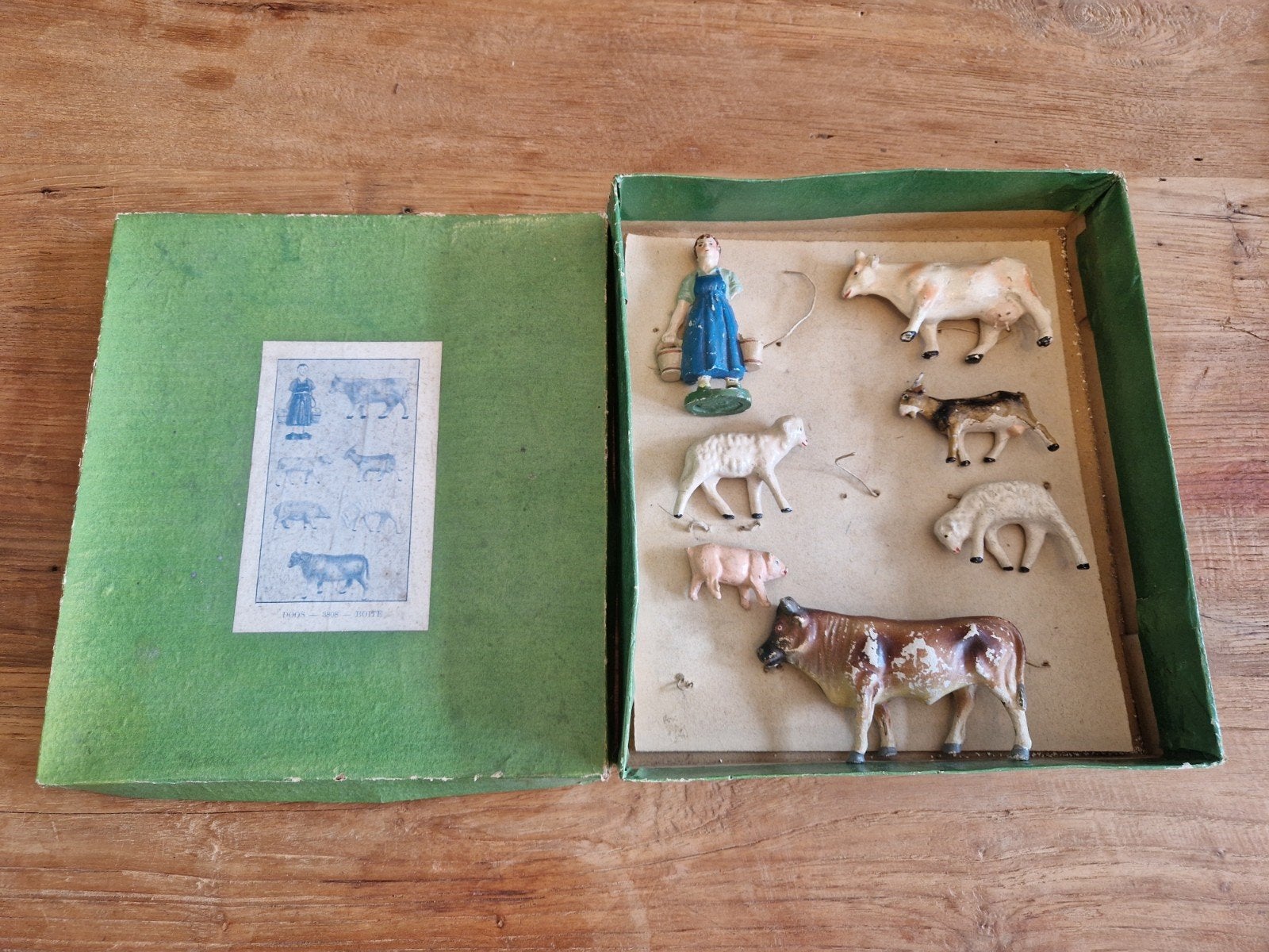 Antieke speeldoos nr 3808 boerderij figuren Belgium, Antiquités & Art, Antiquités | Jouets, Enlèvement ou Envoi