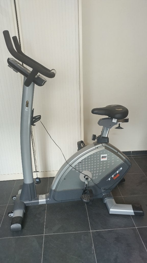 Kwalitatieve BH TFB Dual Hometrainer | Bluetooth, Ophalen, Gebruikt, Metaal, Benen