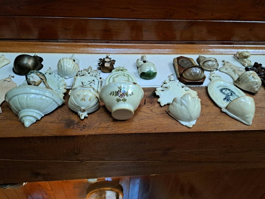Antieke wijwatervaten, Antiek en Kunst, Ophalen