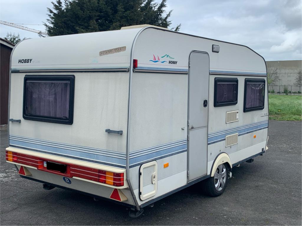 Hobby De Luxe 420 (1993) - technisch volledig in orde, Caravans en Kamperen, Caravans, Hobby, 750 - 1000 kg, Particulier, 4 tot 5 meter