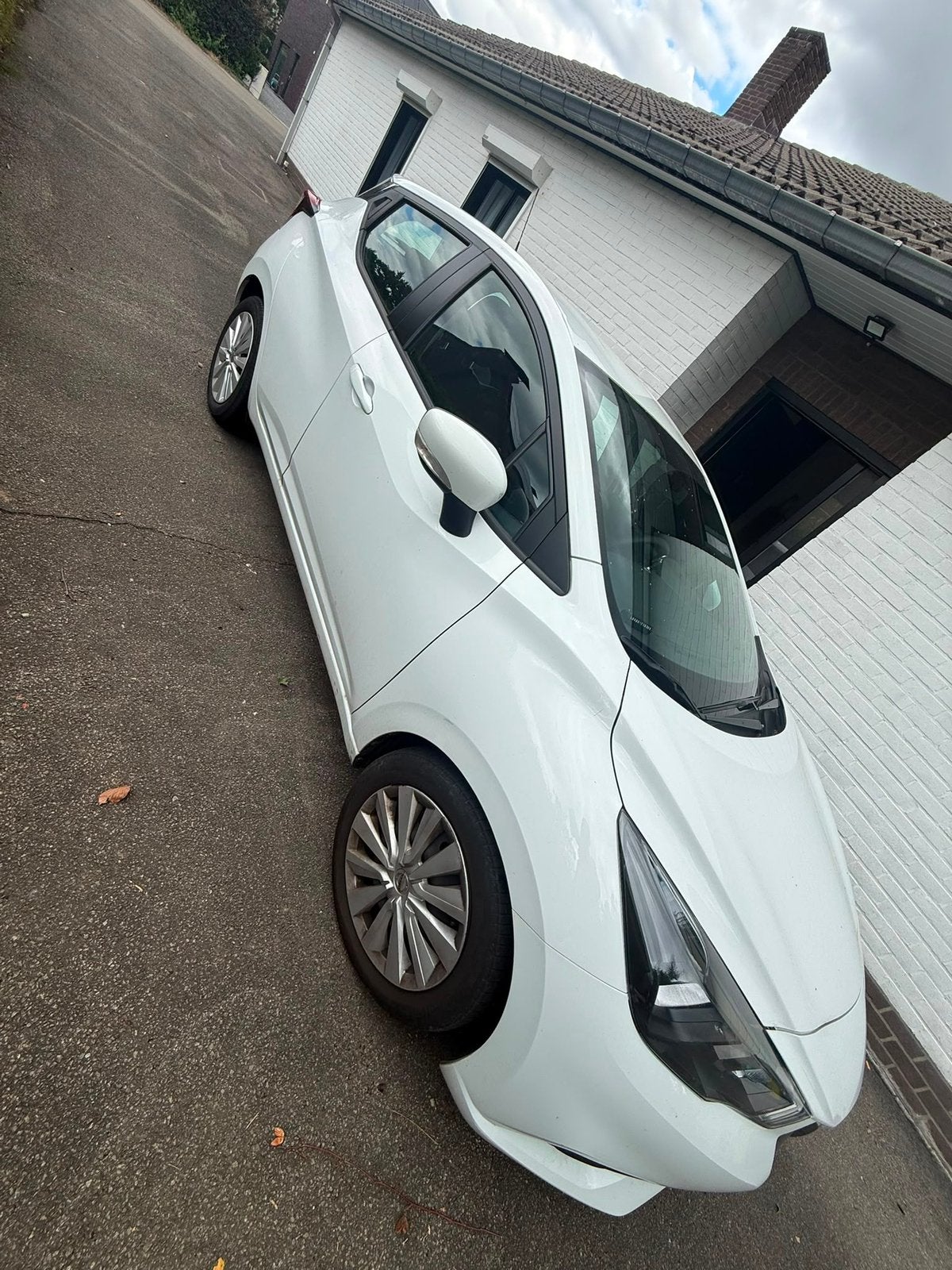 Nissan Micra 3/2024, Auto's, Automaat, Zwart, Wit, Micra