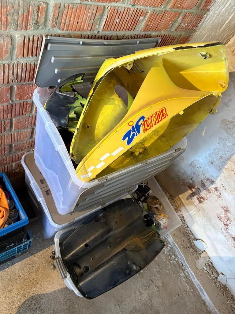 Onderdelen Piaggio zip, Fietsen en Brommers, Ophalen, Piaggio