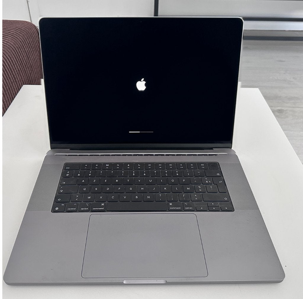 Macbook Pro 16 inch, 2023, M2 Pro, 32 GB, 1 TB SSD, Computers en Software, Ophalen, 1 TB of meer, 32 GB, Zo goed als nieuw