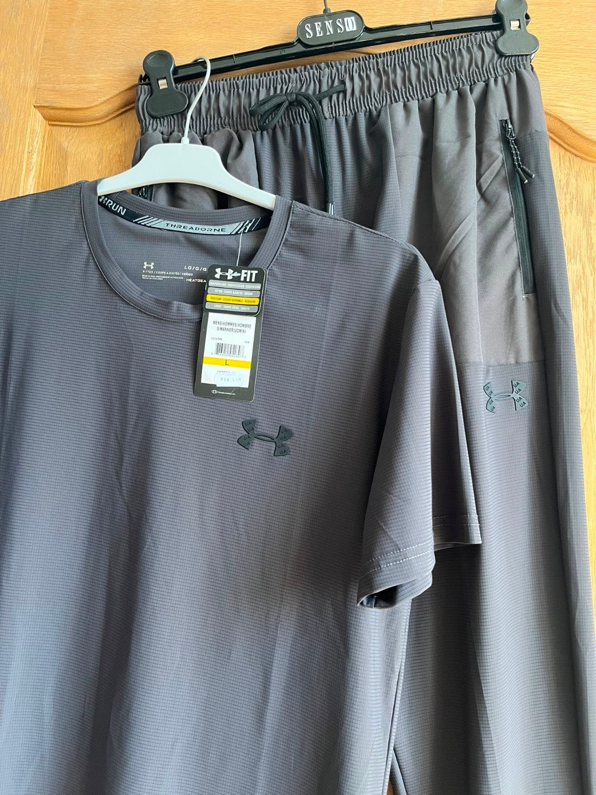 Tshirt & bijhorende broek, Kleding | Heren, Overige Herenkleding, Ophalen, Nieuw, Under armour