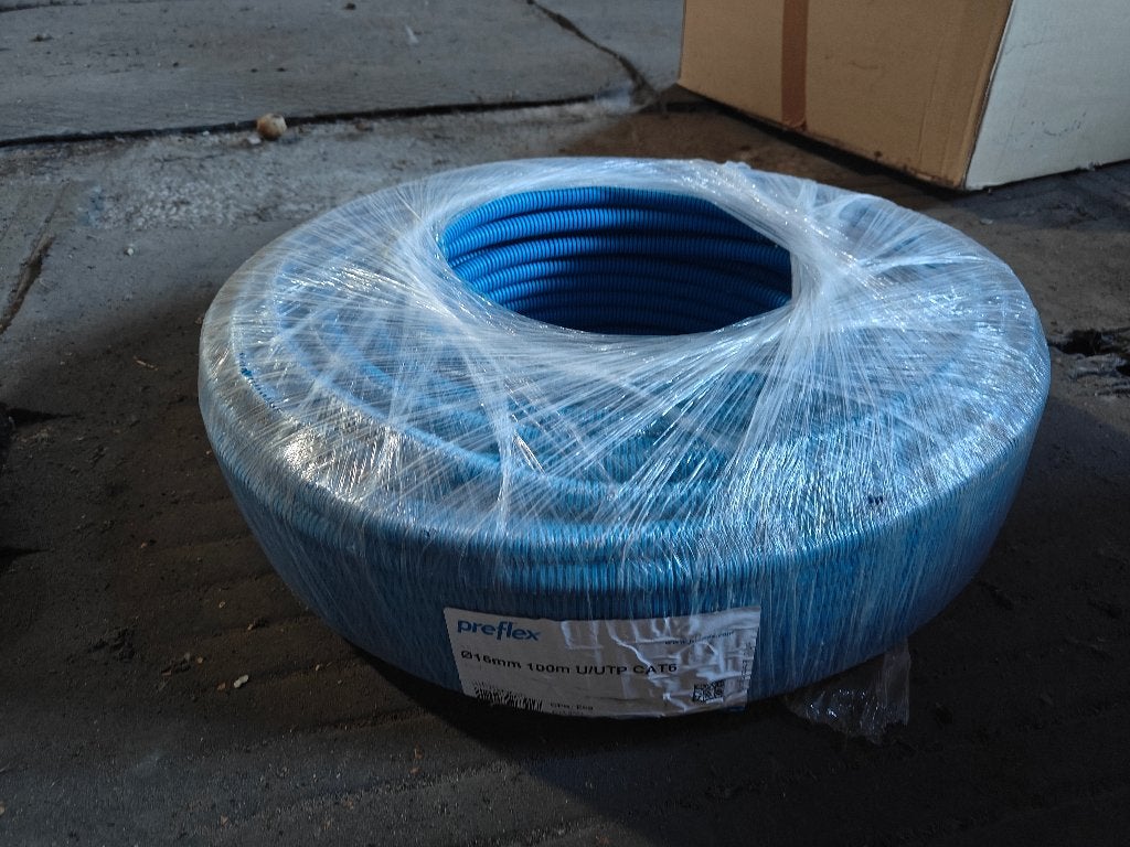 Preflew UTP cat6, Enlèvement, Neuf, Câble ou Fil électrique
