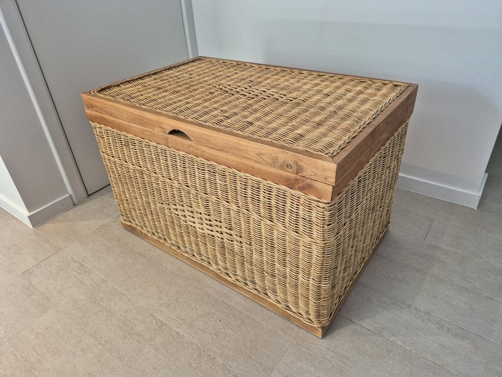 Stevige rieten opbergkist met houten frame, Huis en Inrichting, Woonaccessoires | Kisten, Ophalen, 50 – 75, Gebruikt, 50 tot 100 cm