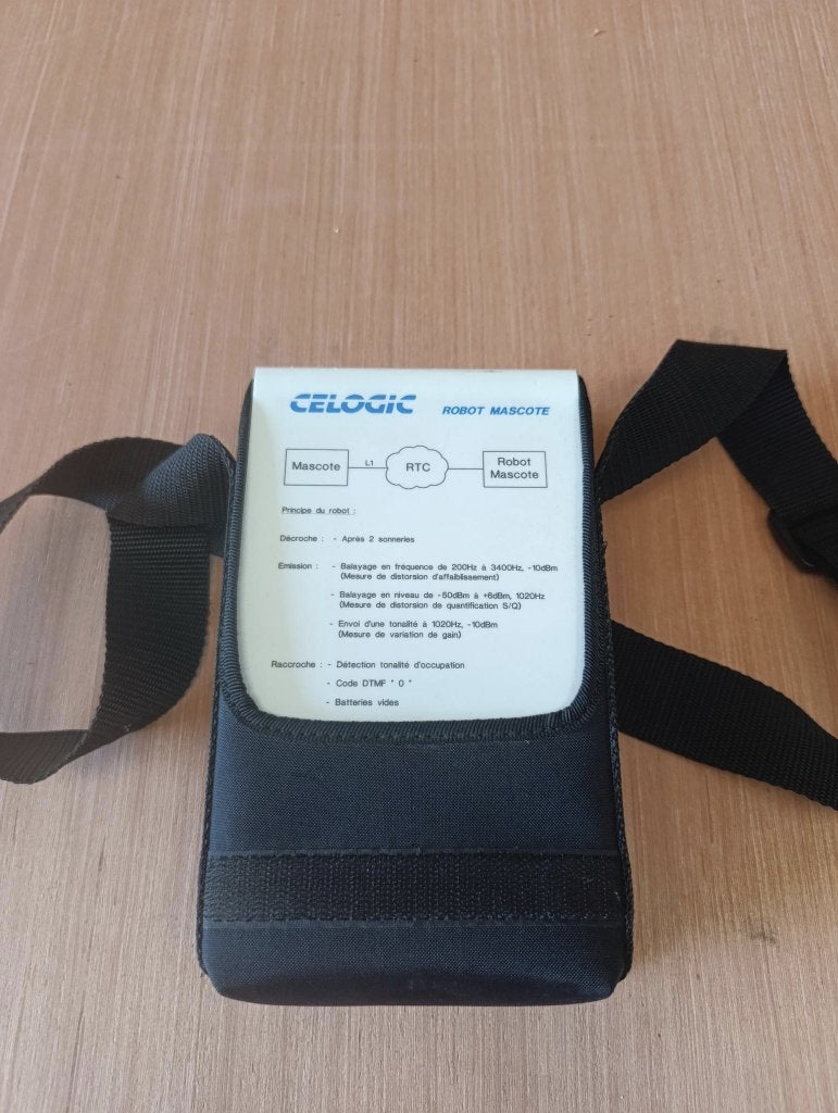 CELOGIC Robot Mascote Vintage Telecom-lijntester, Ophalen, Zo goed als nieuw, ISDN-Centrale