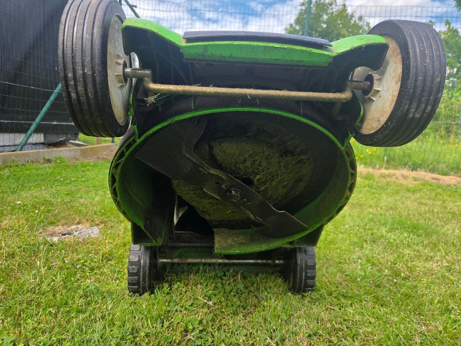 Viking me545v, Tuin en Terras, Ophalen, Gebruikt, Elektrische grasmaaier, Opvangbak