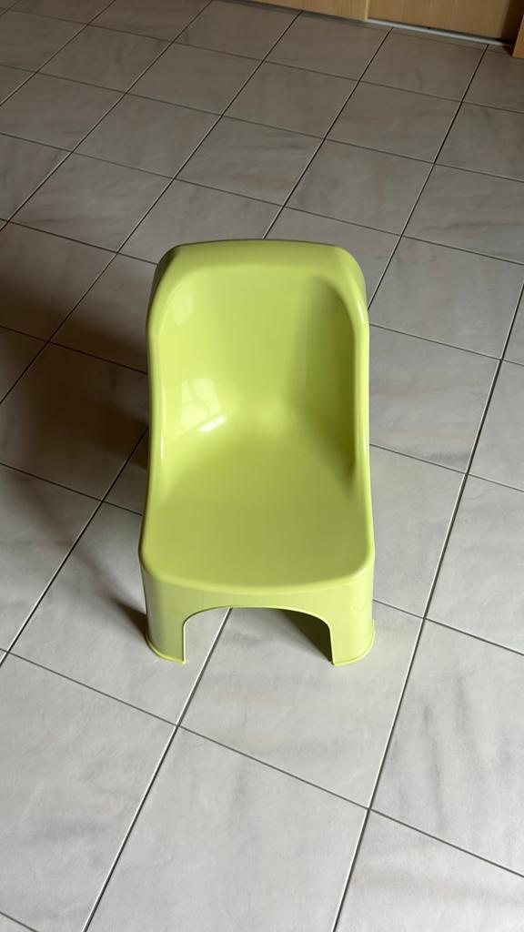 Kinderstoeltje, Kinderen en Baby's, Kinderkamer | Tafels en Stoelen, Ophalen, Zo goed als nieuw