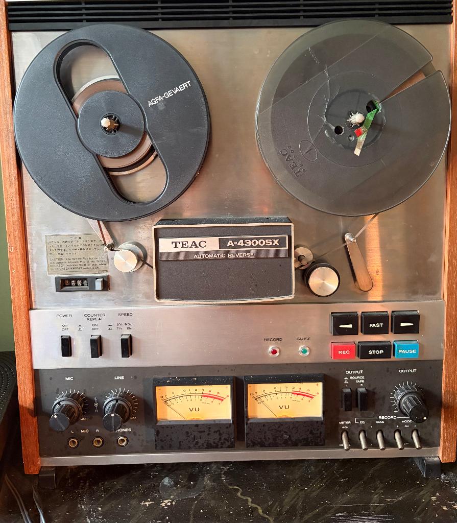 TEAC tape recorder, Enlèvement, Magnétophone défectueux