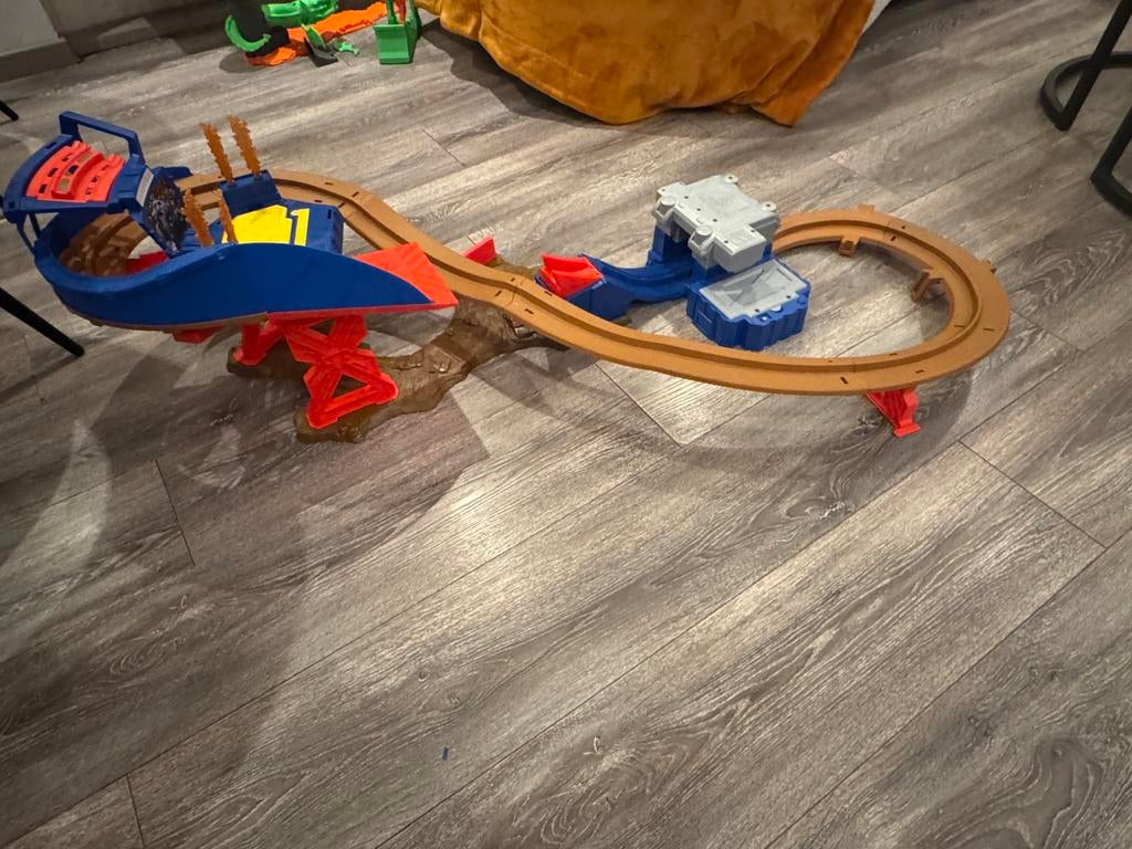 Race baan monster jam, Kinderen en Baby's, Ophalen, Zo goed als nieuw
