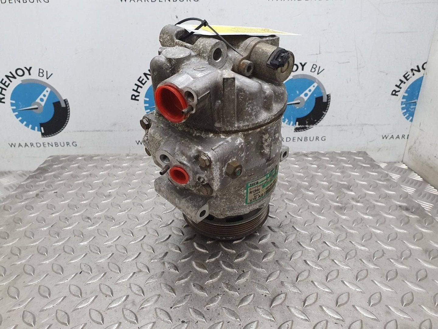 VOLKSWAGEN GOLF AIRCO COMPRESSOR / AIRCOPOMP 1K020803G 2004, Enlèvement ou Envoi, Utilisé, ARN reconnu