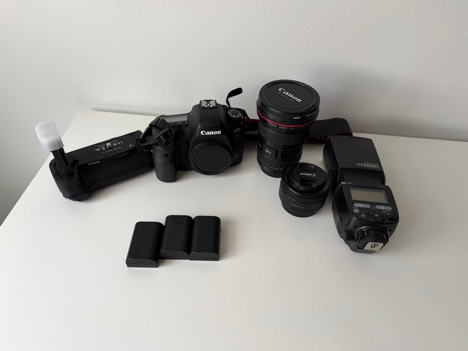 Canon 6DMKII + Canon 16-35mm 2.8 + Canon 50mm 1.8 + extra’s, TV, Hi-fi & Vidéo, Photo | Studio photo & Accessoires, Utilisé, Enlèvement
