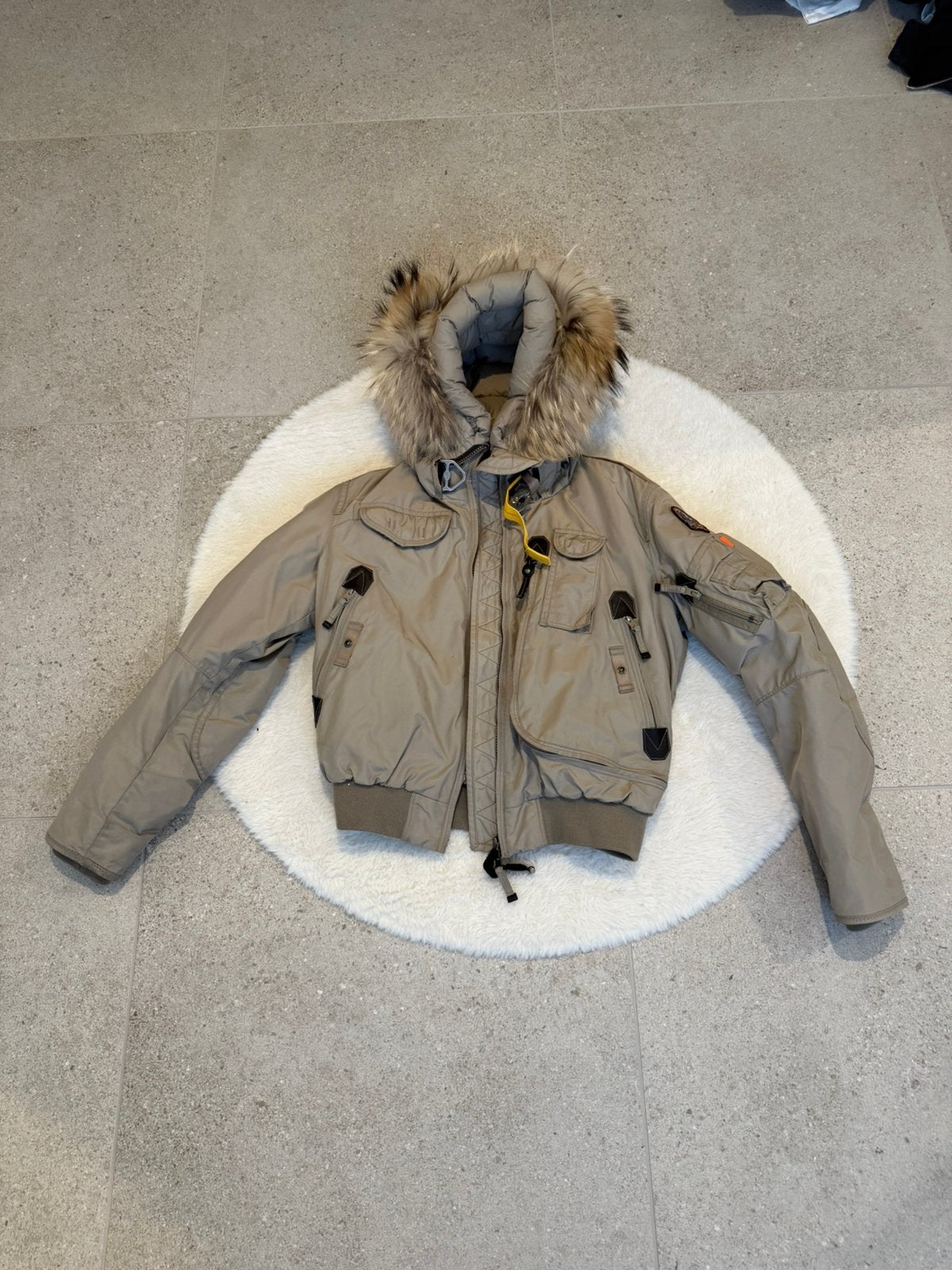 Parajumper beige dames, Vêtements | Femmes, Vestes | Hiver, Envoi, Beige