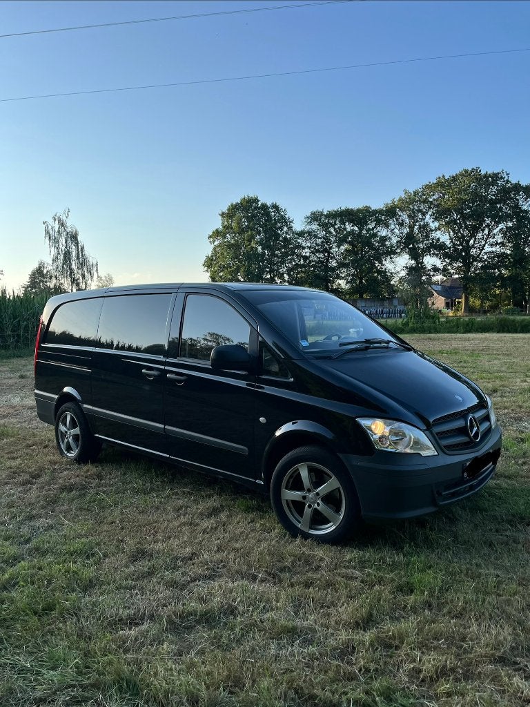 Mercedes-Benz Vito, Autos, Achat, 3 places, Boîte manuelle, Noir