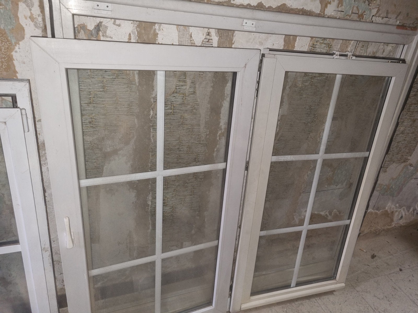 dubbel pvc draai kiep raam, Doe-het-zelf en Bouw, Ophalen, Gevelraam of Ruit, Gebruikt, 120 tot 160 cm