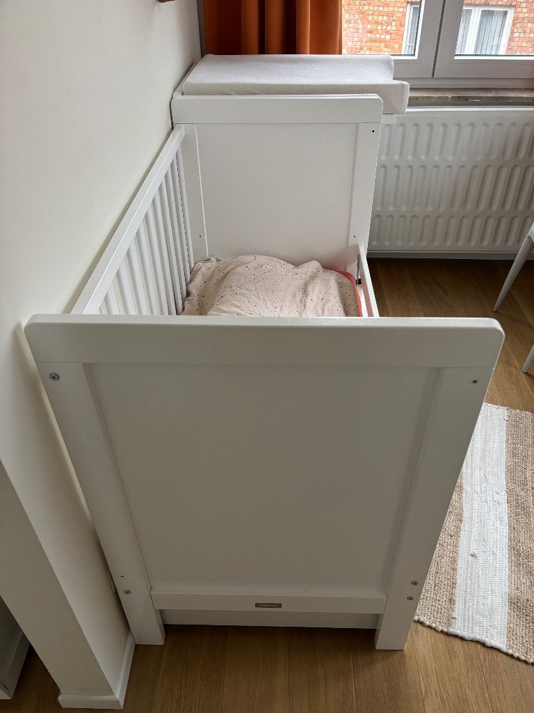 Bopita Lit bébé + table à langer + matelas Aerosleep, Enfants & Bébés, Chambre d'enfant | Lits, Utilisé, Moins de 140 cm, Moins de 70 cm