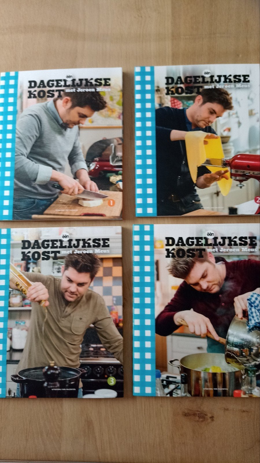 4 kookboekjes dagelijkse kost Jeroen Meus, Ophalen of Verzenden, Nieuw