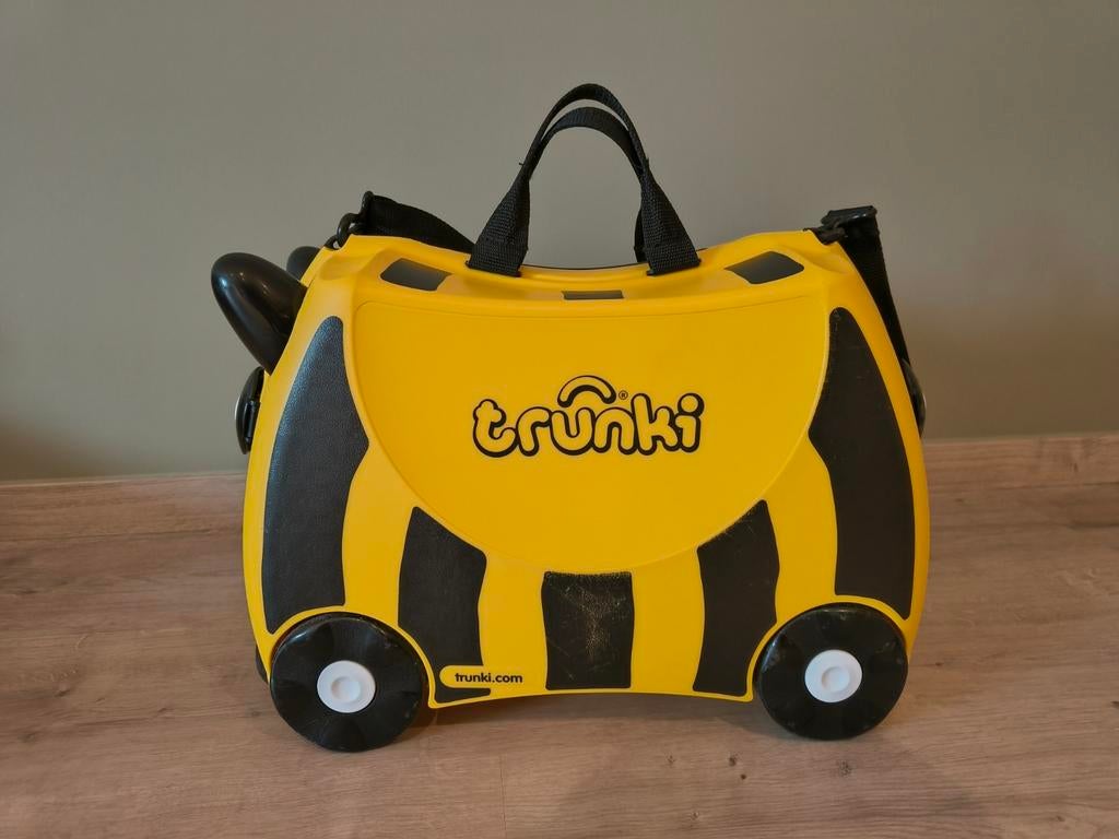 TRUNKI KOFFER Bij, Ophalen