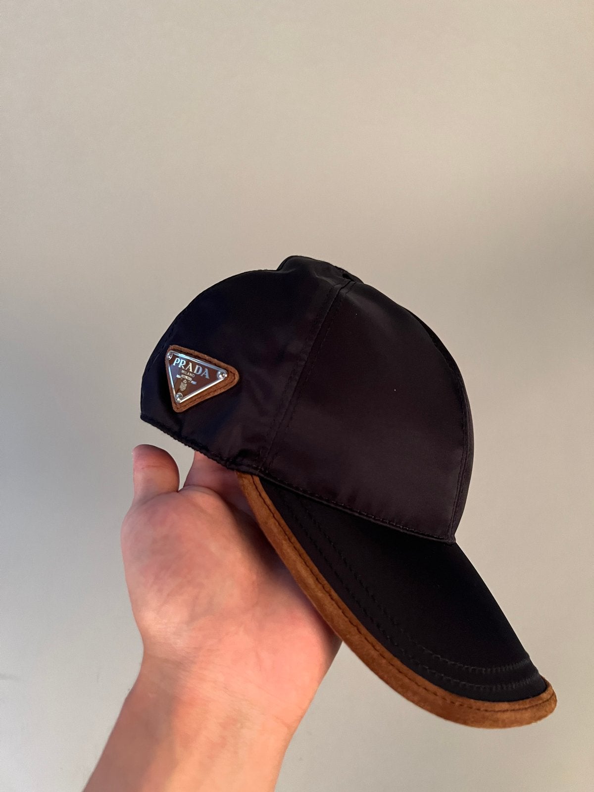Prada Cap Re-Nylon Cap Size L, Ophalen of Verzenden, Nieuw, 58 of 59 cm (L, 7¼ of ⅜ inch), Pet