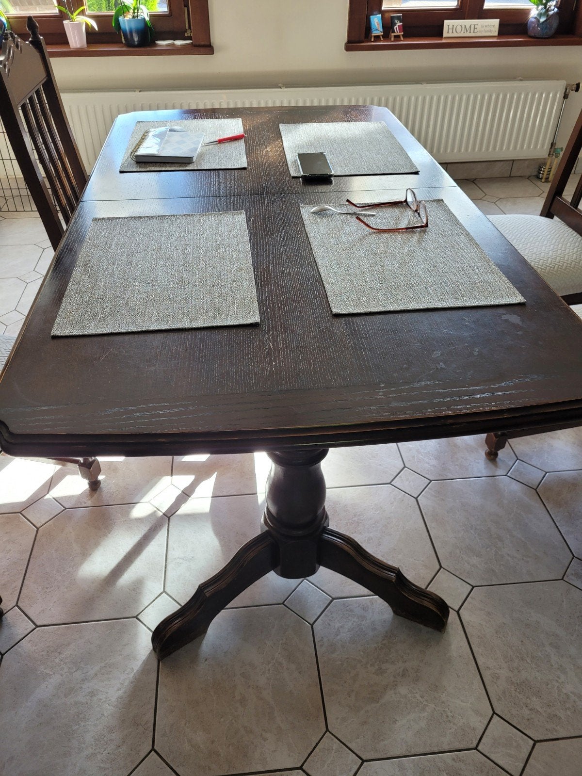 salle à manger complète, Maison & Meubles, Tables | Tables à manger, Enlèvement