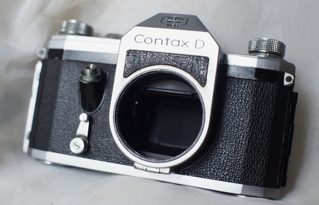 CONTAX " D " à réparer ou pour collection, TV, Hi-fi & Vidéo, Appareils photo analogiques, Enlèvement ou Envoi, Ne fonctionne pas