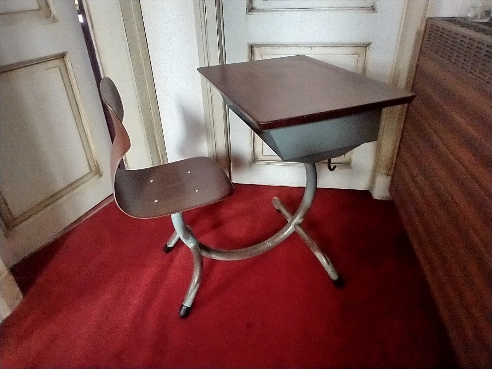 vintage bureautje tafel en stoel aan elkaar, Ophalen
