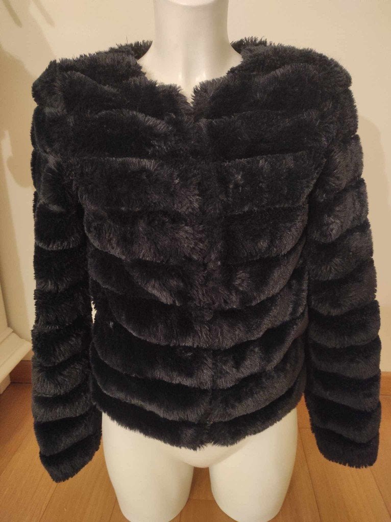 Vero Moda vest / jas small, Kleding | Dames, Truien en Vesten, Vero Moda, Zwart, Ophalen of Verzenden, Zo goed als nieuw