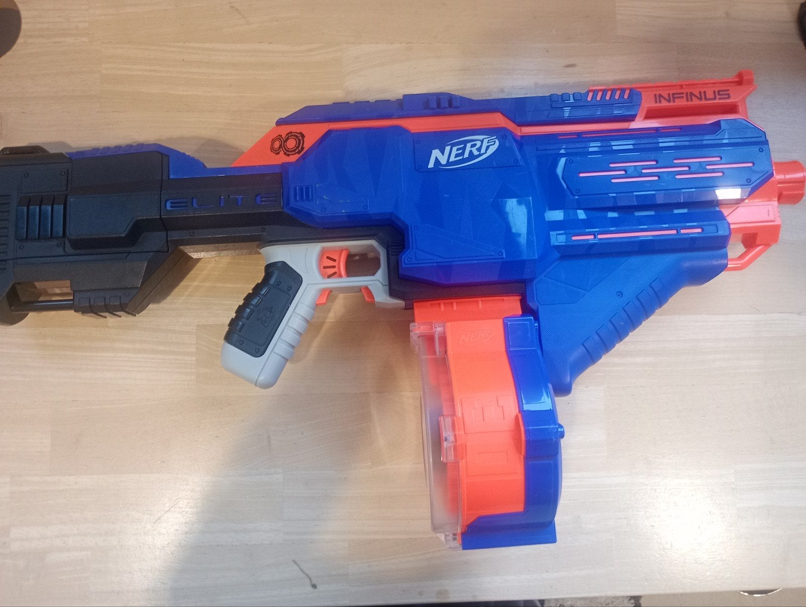Infinus nerfgun (elektrisch), Ophalen, Nieuw