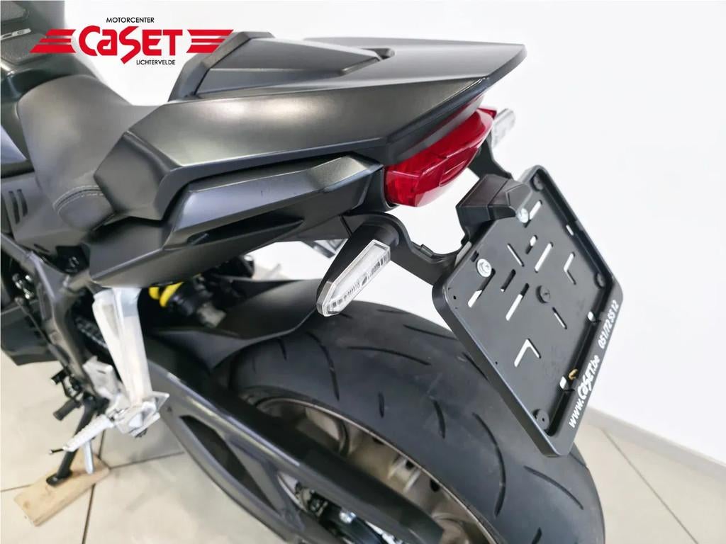 Honda CB 650 R (bj 2022), Motoren, Motoren | Honda, 649 cc, Bedrijf, Meer dan 35 kW, Overig