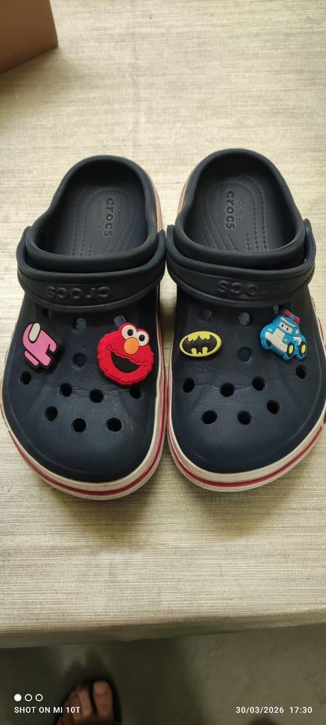 Crocs 32/33, Enlèvement