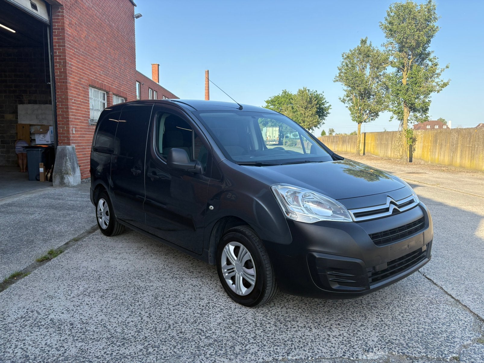 Garantie Citroën Berlingo de 103 km ! ! !, Autos, Argent ou Gris, Achat, Euro 6, Entreprise