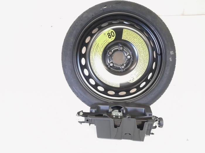 Kit de cric + Roue de secours d'un Audi A5, Véhicule de tourisme, -, 3 mois de garantie, Utilisé