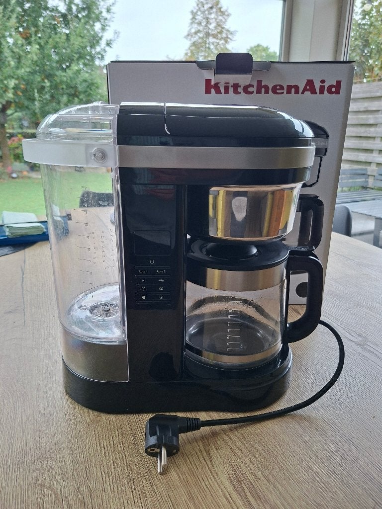 Koffiezet, Ophalen, Afneembaar waterreservoir, Gebruikt, 10 kopjes of meer