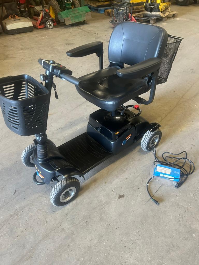 Vivo 4 scootmobiel | oplader | NIEUW!, Divers, Voitures sans permis & Scooters pour invalides, Neuf, Autres marques, 11 à 15 km/h