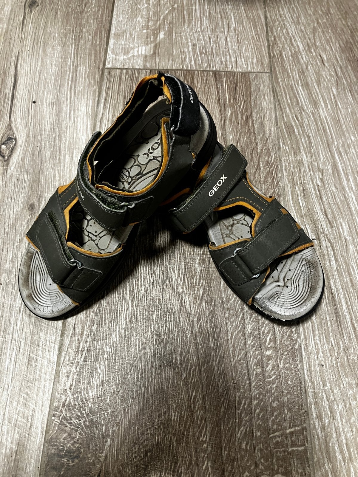 Sandalen Kaki Geox maat 33, Kinderen en Baby's, Babykleding | Schoentjes en Sokjes, Ophalen of Verzenden, Zo goed als nieuw