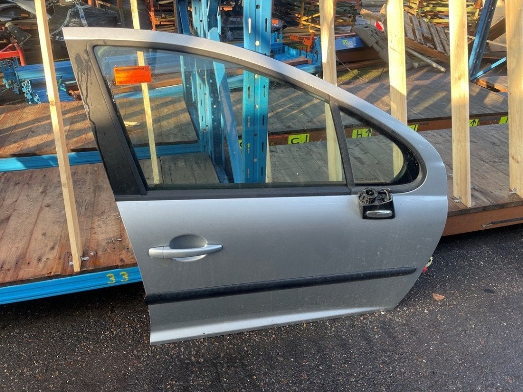 PORTE AVANT DROITE 207 / 207+ (WA / WC / WM) (|9004X8|), Kontakt-peugeot@peugeot.com, Utilisé, Porte, Avant
