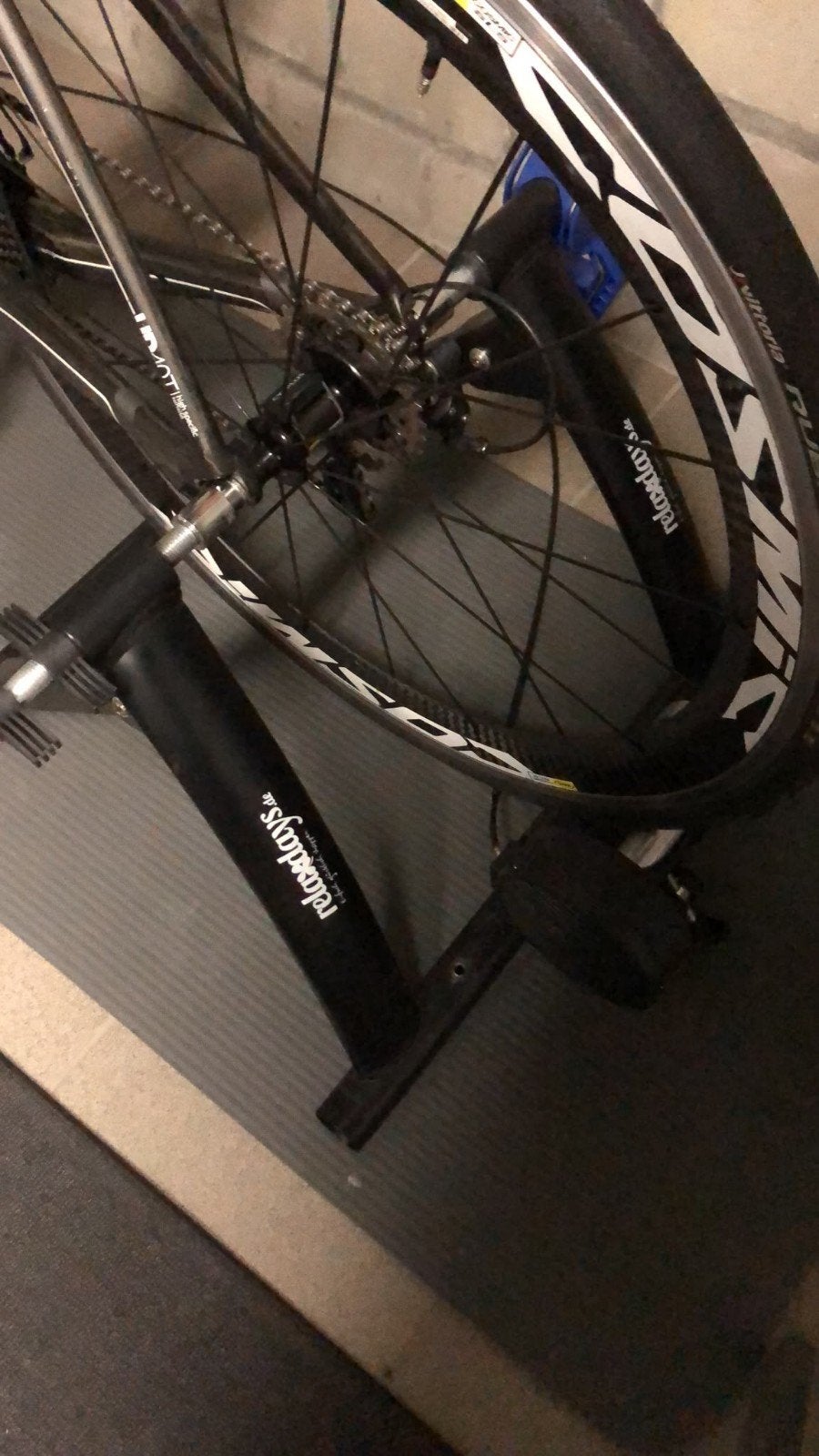 Fietstrainer met 6 versnellingen, Sports & Fitness, Jambes, Enlèvement, Utilisé, Autres types