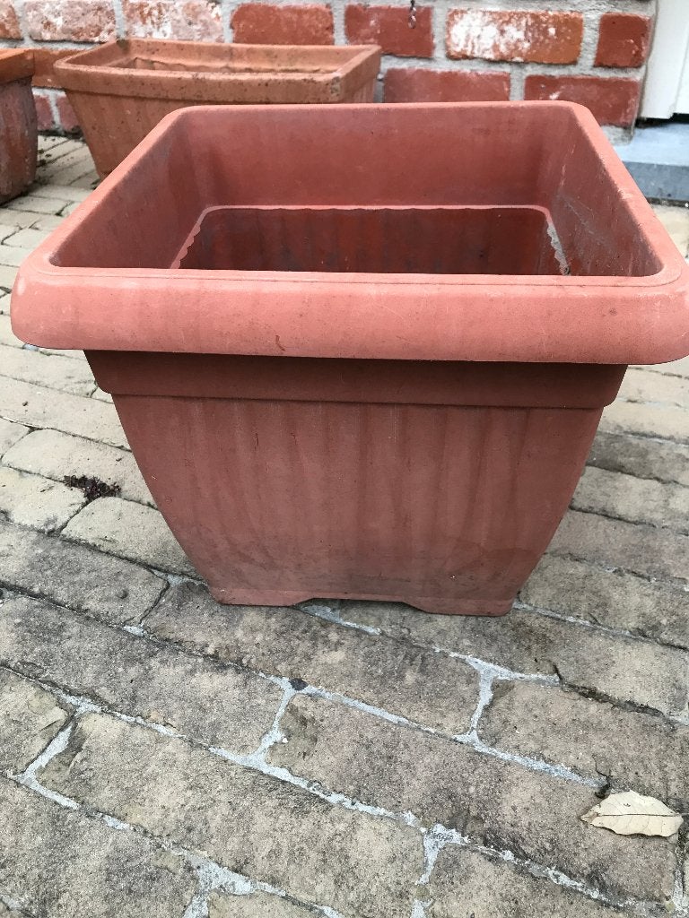 oranje vierkante bloempot, Tuin en Terras, 25 tot 40 cm, Kunststof, Gebruikt, Vierkant