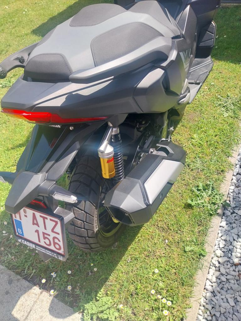 Scooter honda 350cc, Particulier