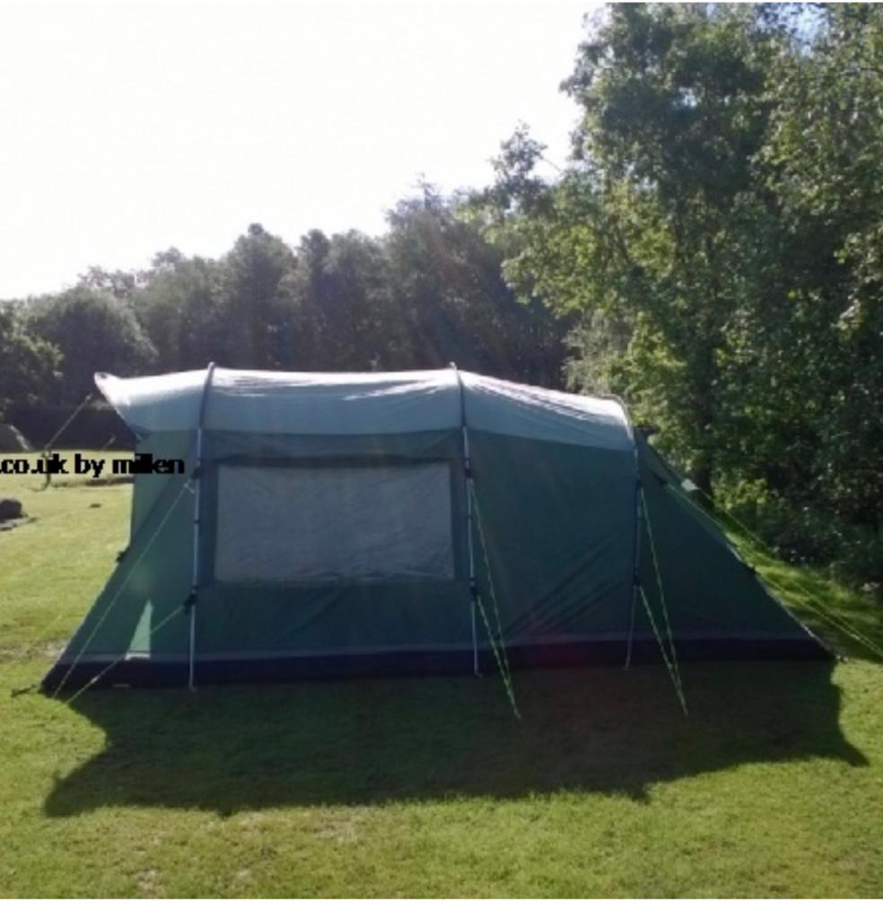 Outwel montana 4 tunneltent + extra luifel, Caravans en Kamperen, Ophalen, Zo goed als nieuw